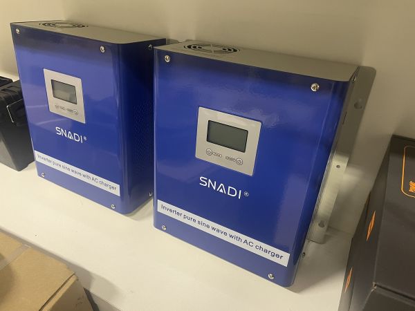 ДБЖ низькочастотний SNADI 12-220v 1000w (пік 1500W), чистий синус (настінний)